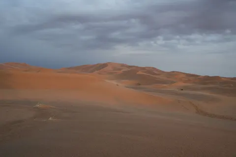 والپیپر تپه‌های شنی کویر با کیفیت 4K · nature · 3840×2560