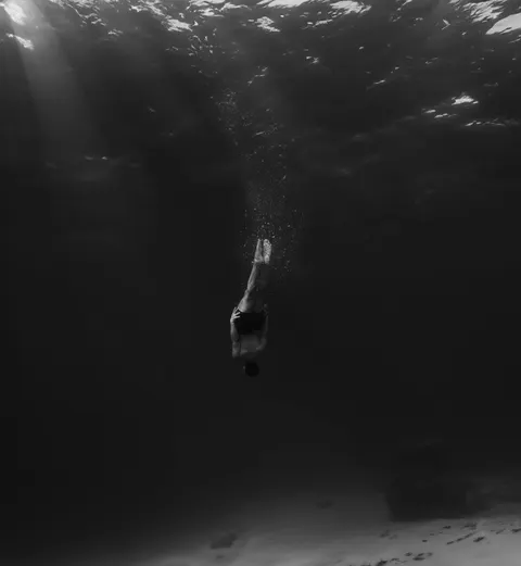 Unterwasserblau Handy-Hintergrundbild · ocean_v · 1440×1563