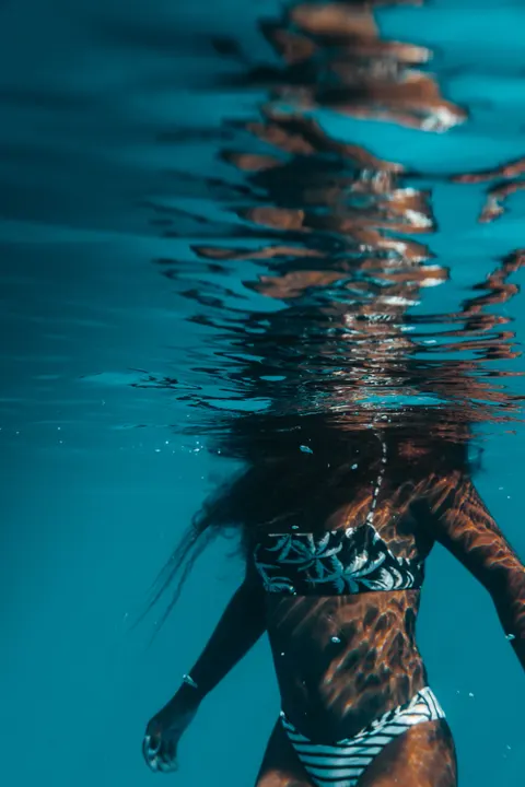 Underwater Blue Phone Wallpaper · ocean_v · 1440×2160