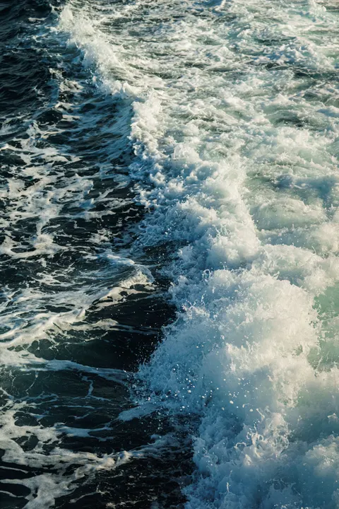 Crashing Wave Phone Wallpaper · ocean_v · 1440×2160