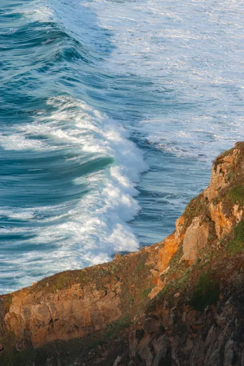 Rozbijająca się fala Tapeta na Telefon · ocean_v · 1440×2160