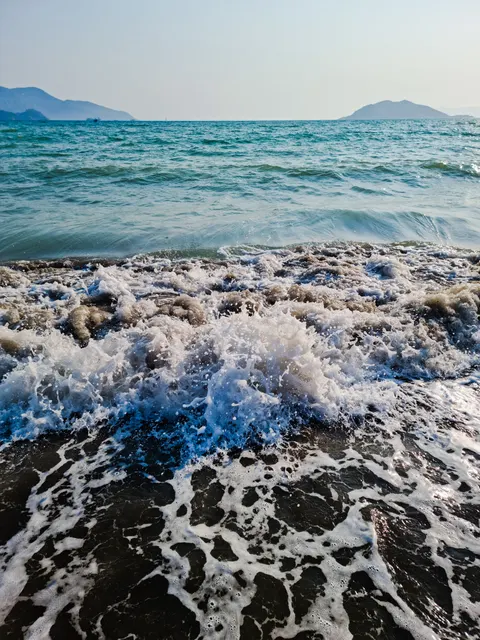 Rozbijająca się fala Tapeta na Telefon · ocean_v · 1440×1920