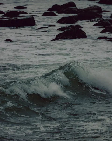 Crashing Wave Phone Wallpaper · ocean_v · 1440×1800