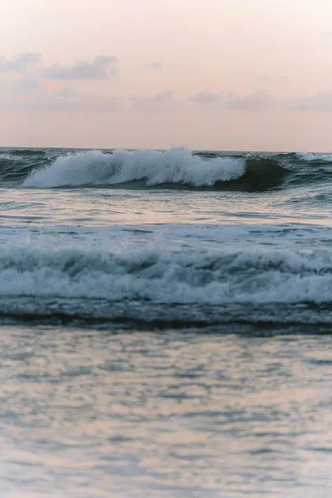 拍岸浪 手机壁纸 · ocean_v · 1440×2160