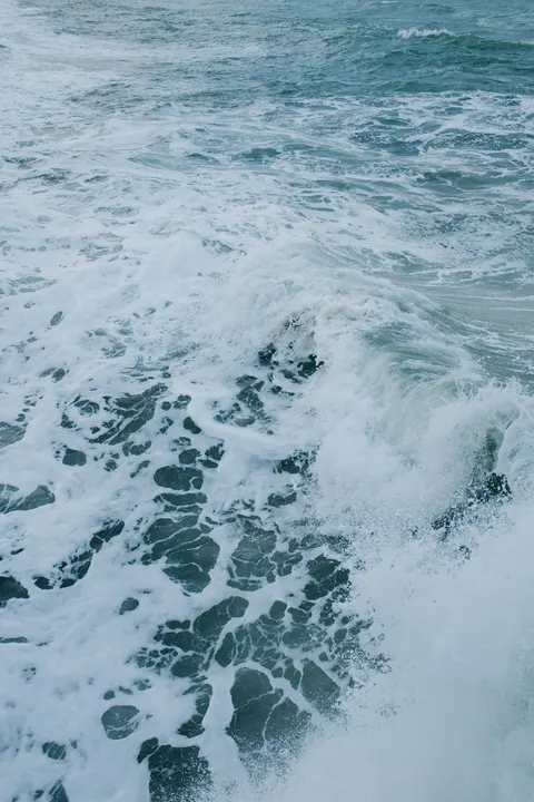 Brechende Welle Handy-Hintergrundbild · ocean_v · 1440×2160