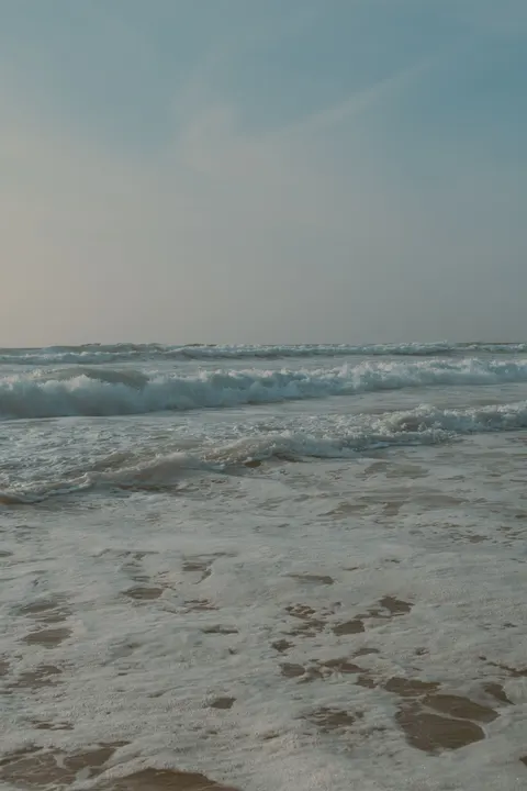 Shore Waves Phone Wallpaper · ocean_v · 1440×2160