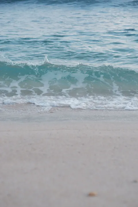 Sóng Vỗ Bờ Cát Hình Nền Điện Thoại · ocean_v · 1440×2160