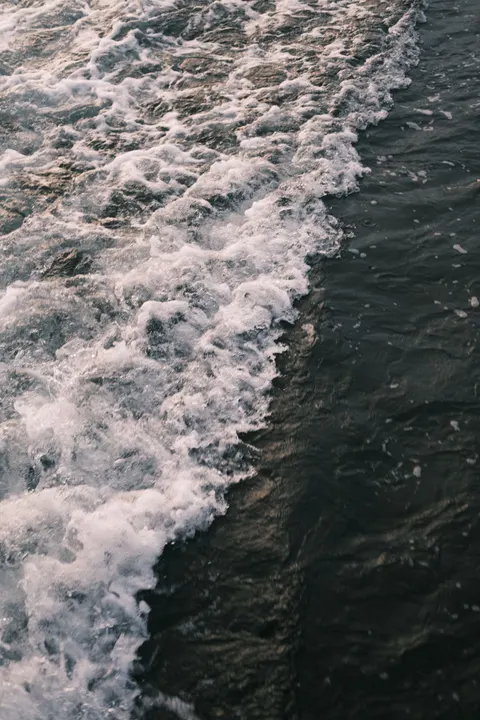 Zeeschuim Telefoon Achtergrond · ocean_v · 1440×2160