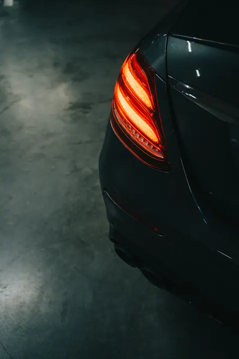 豪华座驾 手机壁纸 · luxury · 1440×2160