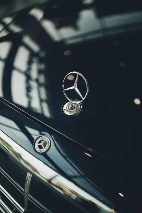Fondo de Pantalla para Móvil Auto de Lujo · luxury · 1440×2160