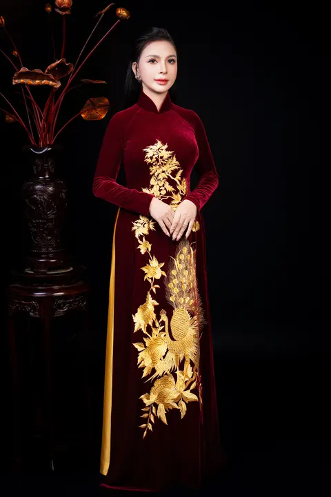 Velvet Phone Wallpaper · luxury · 1440×2164