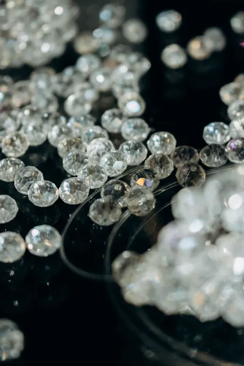 Fondo de Pantalla para Móvil Brillo de Diamante · luxury · 1440×2160