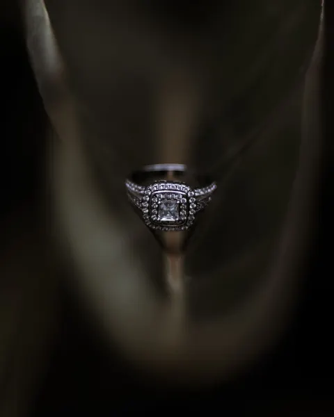 Diamond Shine Phone Wallpaper · luxury · 1440×1800
