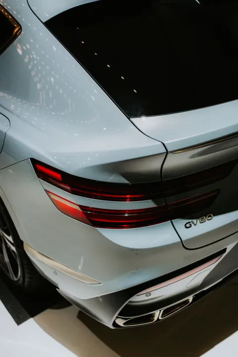 Fondo de Pantalla para Móvil Auto de Lujo · luxury · 1440×2160