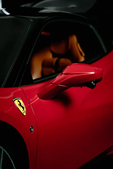 高級車 スマホ壁紙 · luxury · 1440×2160