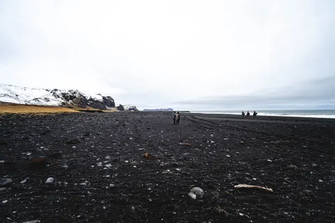 黒砂海岸 4K壁紙 · travel · 3840×2560