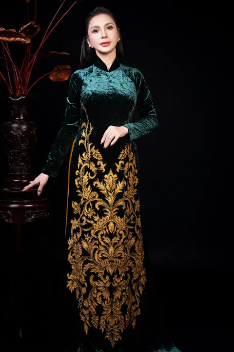 Velvet Phone Wallpaper · luxury · 1440×2164