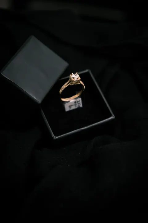 Diamond Shine Phone Wallpaper · luxury · 1440×2160
