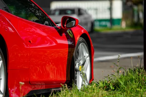 Sfondo Auto sportiva 4K · cars · 3840×2560