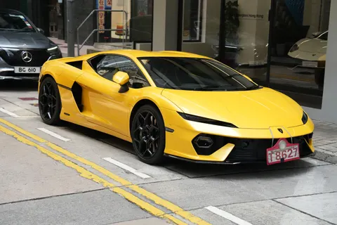 Sports Car 4K Wallpaper · cars · 3840×2560