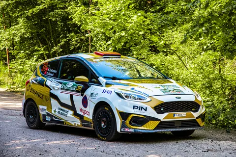 Hình nền Xe thể thao 4K · cars · 3840×2561