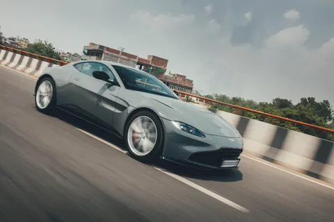 Sfondo Auto sportiva 4K · cars · 3840×2560