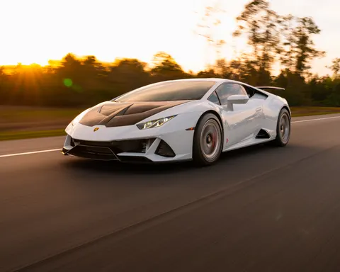 خلفية سيارة رياضية بدقة 4K · cars · 3840×3072
