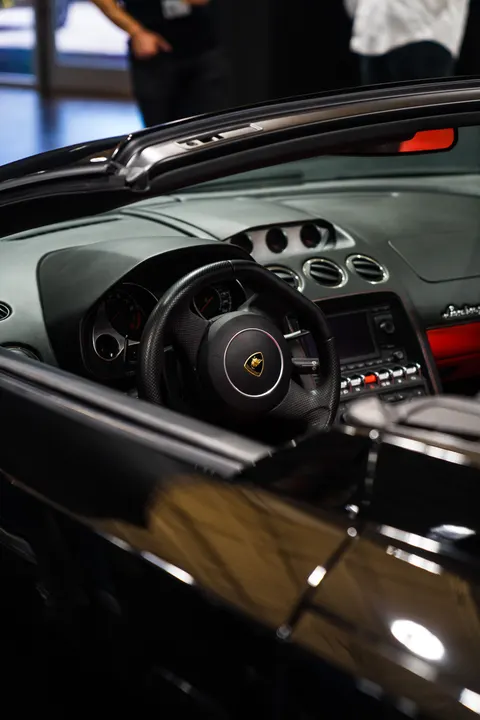 Luxeauto Telefoon Achtergrond · luxury · 1440×2160