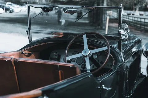 클래식카 4K 배경화면 · cars · 3840×2560