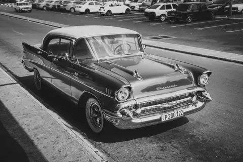 Wallpaper Mobil Klasik 4K · cars · 3840×2560