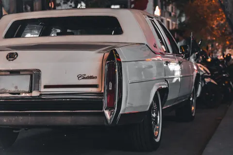 클래식카 4K 배경화면 · cars · 3840×2560