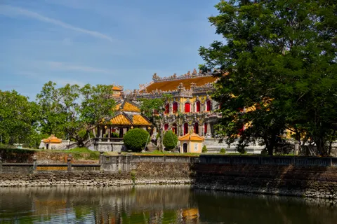 고대 사원 4K 배경화면 · architecture · 3840×2560