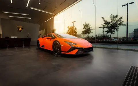 Hình nền Siêu xe 4K · cars · 3840×2400