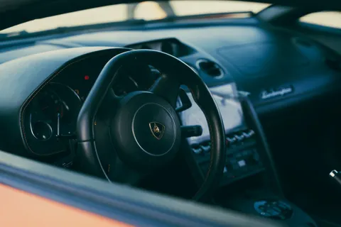 Papel de parede Supercarro 4K · cars · 3840×2560