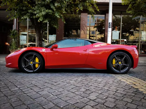 Supercar 4K Wallpaper · cars · 3840×2880