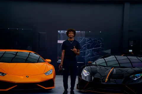 超級跑車 4K桌布 · cars · 3840×2560