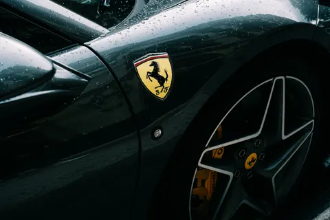Supersportwagen 4K Hintergrundbild · cars · 3840×2560