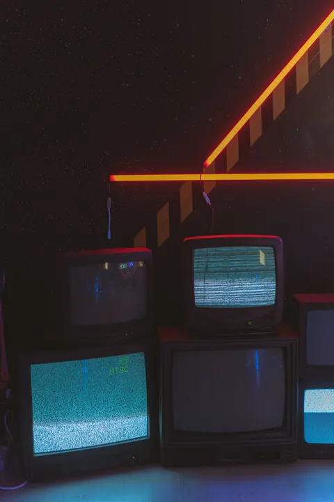 سينث ويف خلفية للجوال · retro · 1440×2160