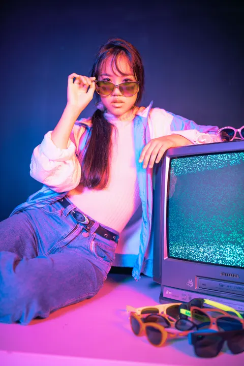 Synthwave Handy-Hintergrundbild · retro · 1440×2160