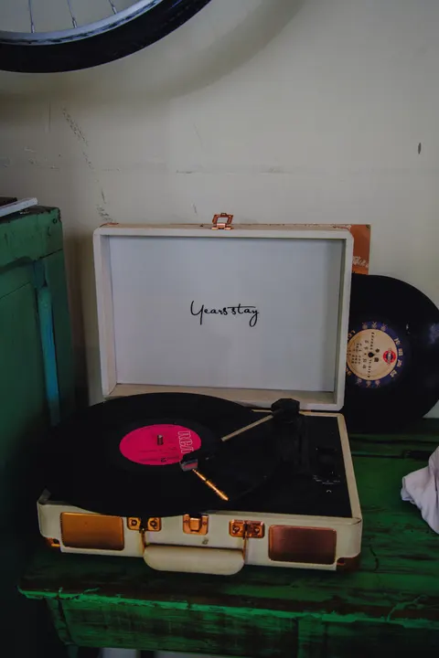Fond d'écran mobile Vinyle · retro · 1440×2160