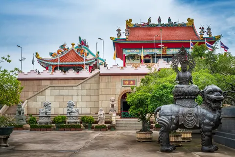 Ancient Temple 4K Wallpaper · architecture · 3840×2560