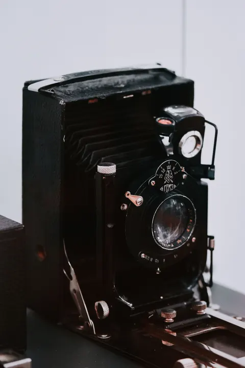 Винтажная камера обои для телефона · retro · 1440×2160