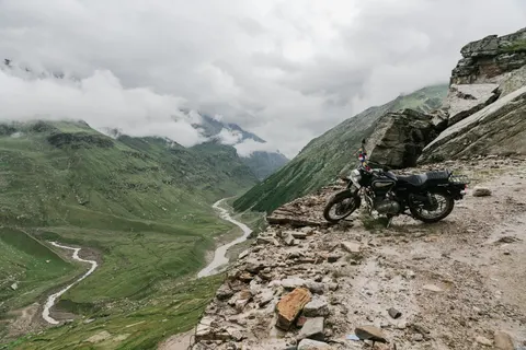 Motorcycle 4K Wallpaper · cars · 3840×2561