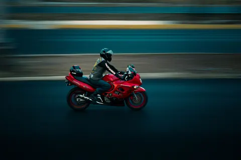 Fondo de pantalla Motocicleta 4K · cars · 3840×2560