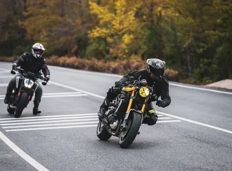 Sfondo Motocicletta 4K · cars · 3840×2832