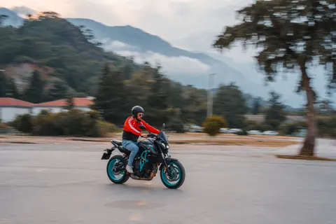 Papel de parede Motocicleta 4K · cars · 3840×2560