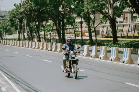 والپیپر موتورسیکلت با کیفیت 4K · cars · 3840×2560