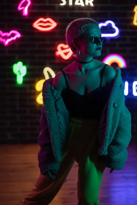 Synthwave Phone Wallpaper · retro · 1440×2160