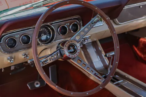 Обои Маслкар 4K · cars · 3840×2561