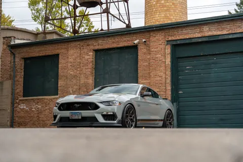 Muscle car 4K-achtergrond · cars · 3840×2560